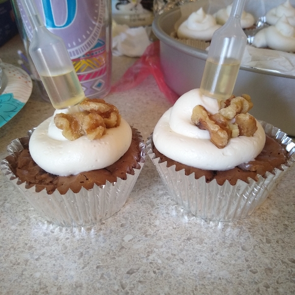 Meet your Posher, Dawn - Picture 3 of 14